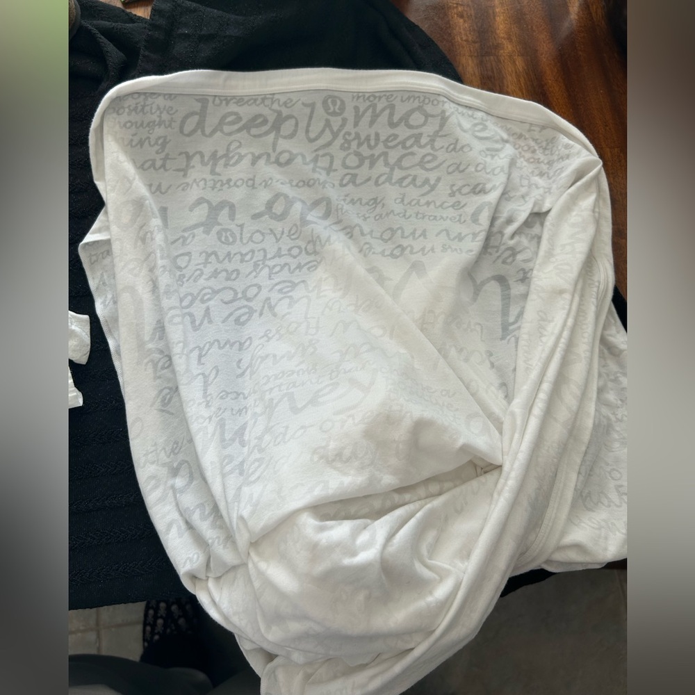 Manifesto white lululemon scarf